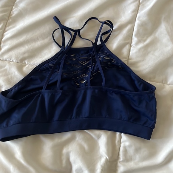 VS Bralette - Picture 4 of 5